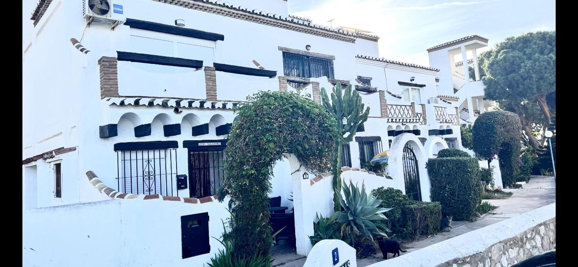 Mijas Costa - Beachside Apartment-B Sitio de Calahonda Zewnętrze zdjęcie