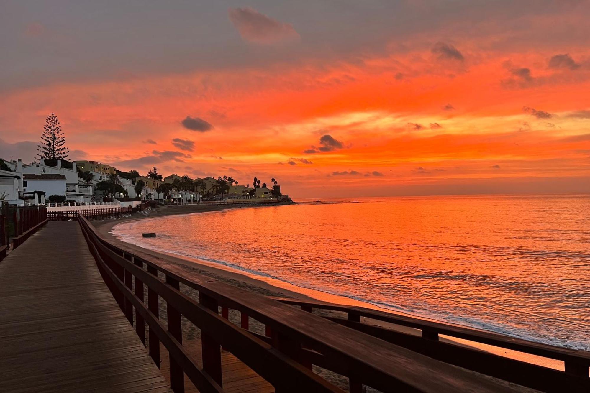 Mijas Costa - Beachside Apartment-B Sitio de Calahonda Zewnętrze zdjęcie